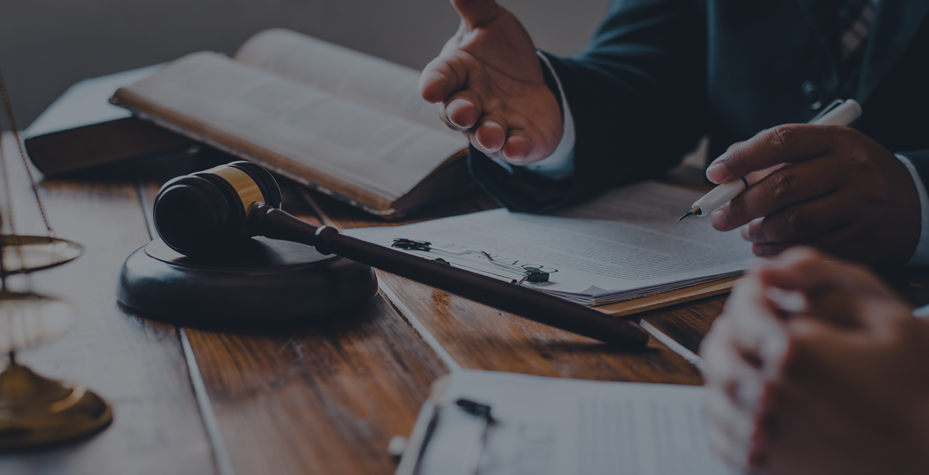 bw-hero-slider-1-img-1